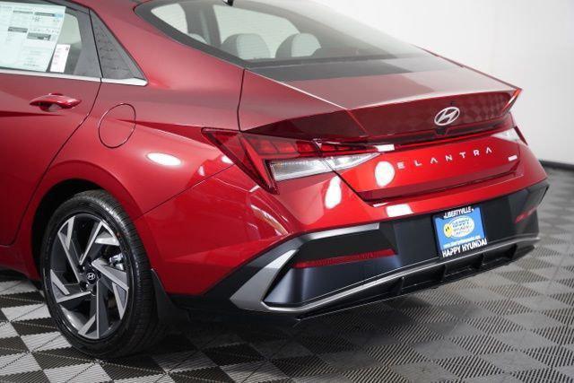 2025 Hyundai Elantra Hybrid Limited