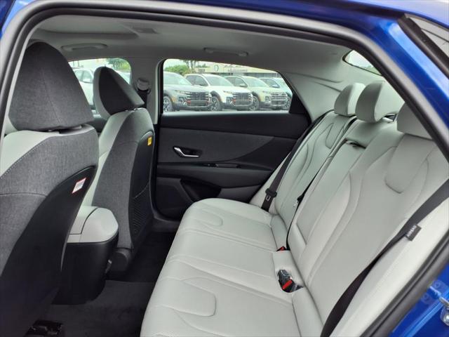 2025 Hyundai Elantra Limited