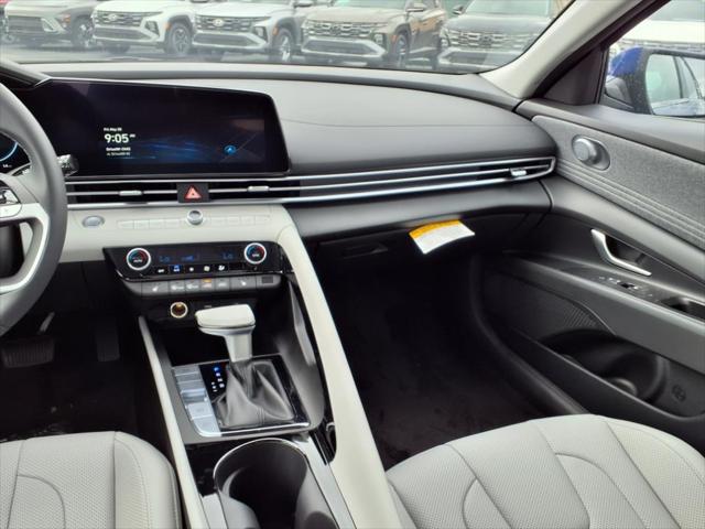 2025 Hyundai Elantra Limited