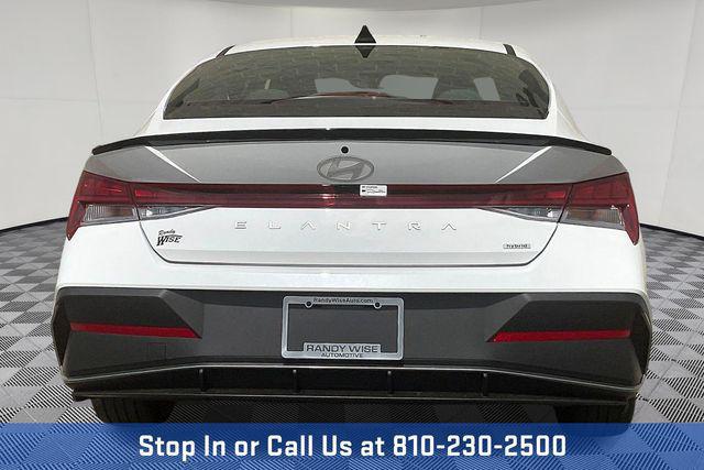2025 Hyundai Elantra Hybrid SEL Sport