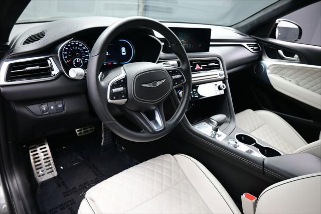 2025 Genesis G70 3.3T AWD Sport Advanced