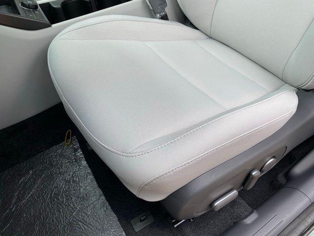 2025 Hyundai Kona EV SEL