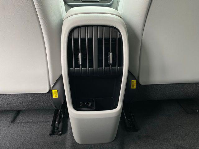 2025 Hyundai Kona EV SEL