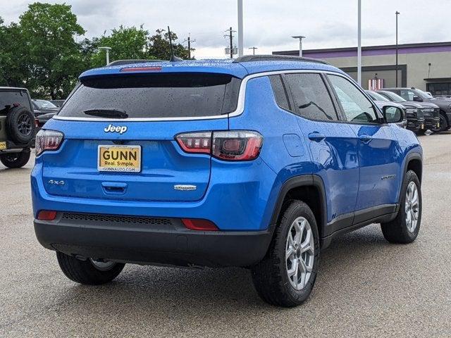 2025 Jeep Compass COMPASS LATITUDE 4X4