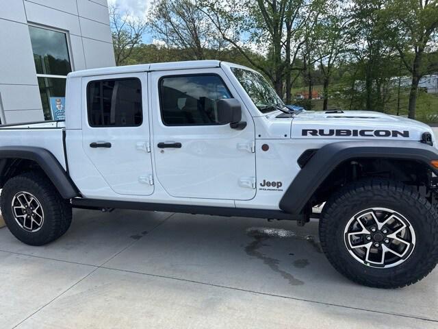 2025 Jeep Gladiator GLADIATOR RUBICON 4X4