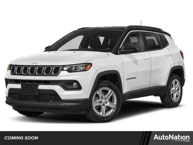 2025 Jeep Compass COMPASS LATITUDE 4X4