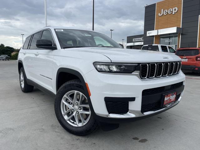 2025 Jeep Grand Cherokee GRAND CHEROKEE L LAREDO X 4X2