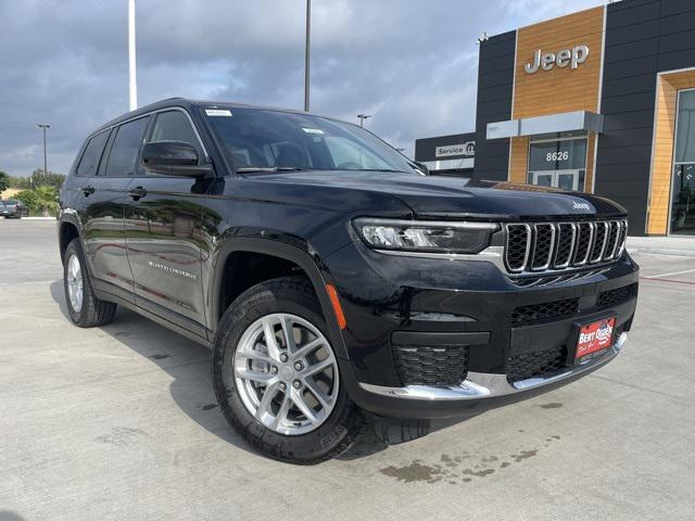 2025 Jeep Grand Cherokee GRAND CHEROKEE L LAREDO X 4X2
