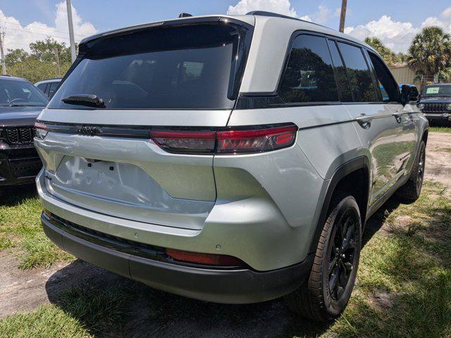 2025 Jeep Grand Cherokee GRAND CHEROKEE ALTITUDE 4X4