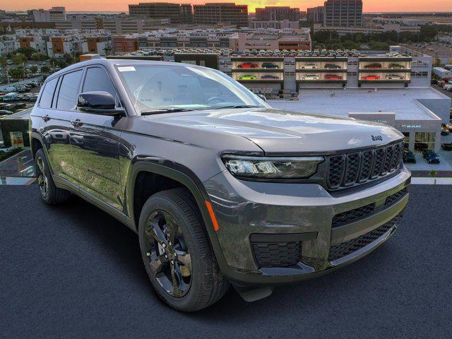 2025 Jeep Grand Cherokee GRAND CHEROKEE L ALTITUDE 4X2