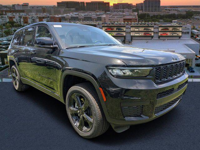2025 Jeep Grand Cherokee GRAND CHEROKEE L ALTITUDE 4X2