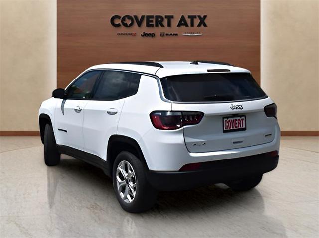 2025 Jeep Compass COMPASS LATITUDE 4X4