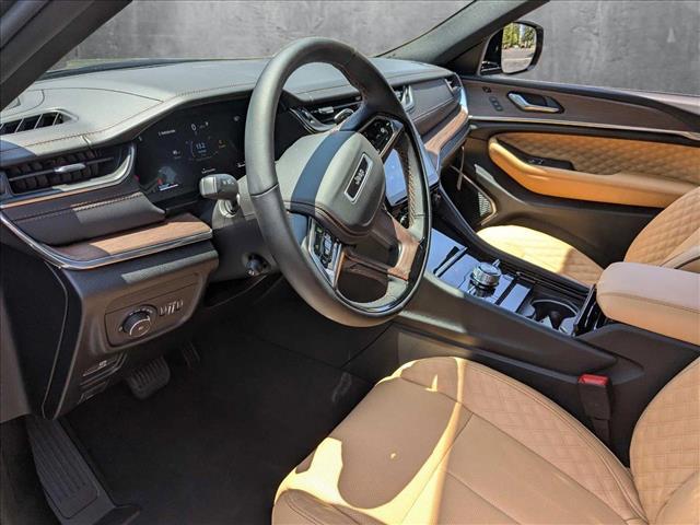 2025 Jeep Grand Cherokee GRAND CHEROKEE L SUMMIT 4X4