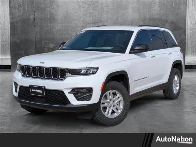 2025 Jeep Grand Cherokee GRAND CHEROKEE LAREDO 4X4 2025 Jeep Grand Cherokee GRAND CHEROKEE LAREDO 4X4