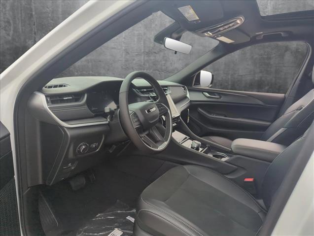 2025 Jeep Grand Cherokee GRAND CHEROKEE L ALTITUDE X 4X2