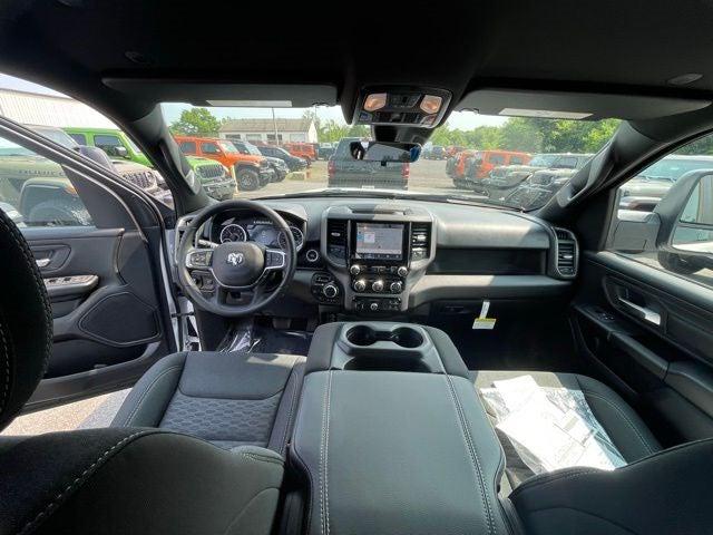 2025 RAM Ram 1500 RAM 1500 WARLOCK CREW CAB 4X4 57 BOX
