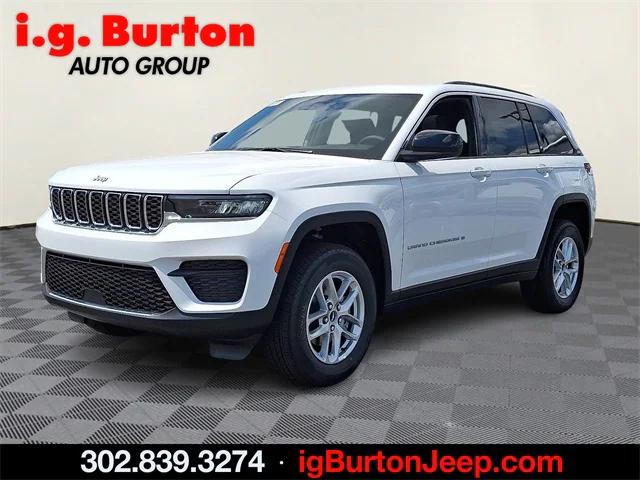 2025 Jeep Grand Cherokee GRAND CHEROKEE LAREDO X 4X4