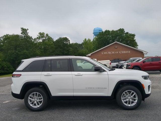 2025 Jeep Grand Cherokee GRAND CHEROKEE LAREDO X 4X2