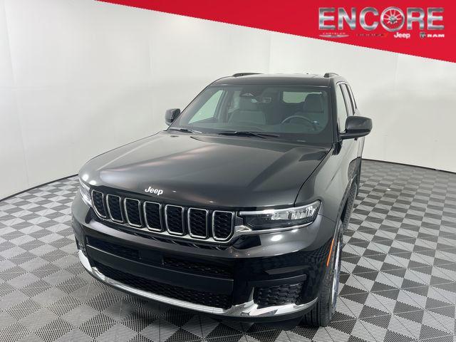 2025 Jeep Grand Cherokee GRAND CHEROKEE L LAREDO X 4X2