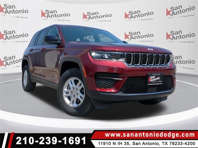 2025 Jeep Grand Cherokee GRAND CHEROKEE LAREDO 4X2