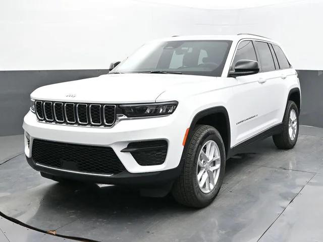 2025 Jeep Grand Cherokee GRAND CHEROKEE LAREDO X 4X4 2025 Jeep Grand Cherokee GRAND CHEROKEE LAREDO X 4X4