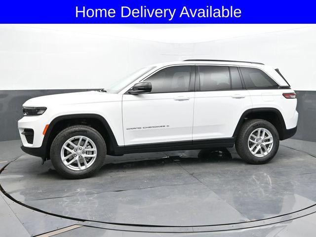 2025 Jeep Grand Cherokee GRAND CHEROKEE LAREDO X 4X4 2025 Jeep Grand Cherokee GRAND CHEROKEE LAREDO X 4X4
