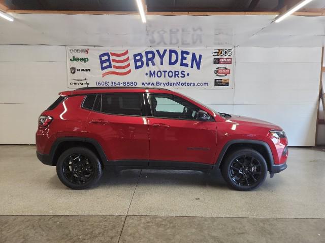 2025 Jeep Compass COMPASS LATITUDE 4X4