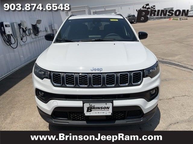 2025 Jeep Compass COMPASS LATITUDE 4X4