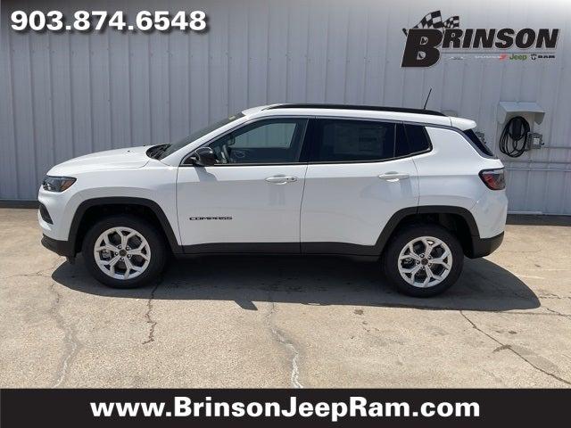 2025 Jeep Compass COMPASS LATITUDE 4X4