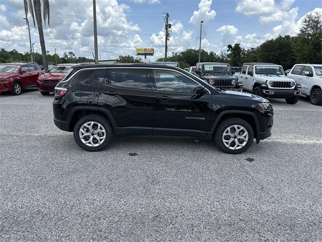 2025 Jeep Compass COMPASS SPORT 4X4