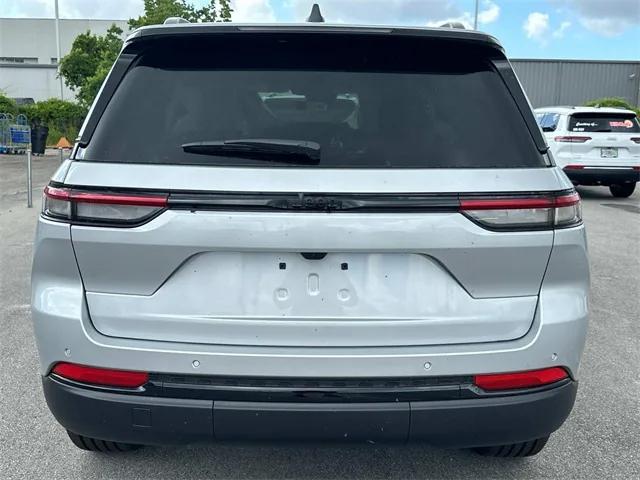 2025 Jeep Grand Cherokee GRAND CHEROKEE ALTITUDE X 4X2