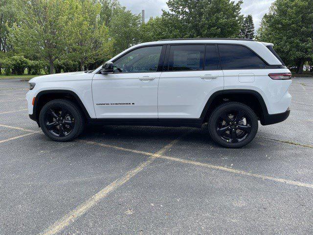 2025 Jeep Grand Cherokee GRAND CHEROKEE ALTITUDE X 4X4