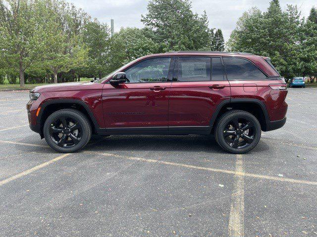 2025 Jeep Grand Cherokee GRAND CHEROKEE ALTITUDE X 4X4