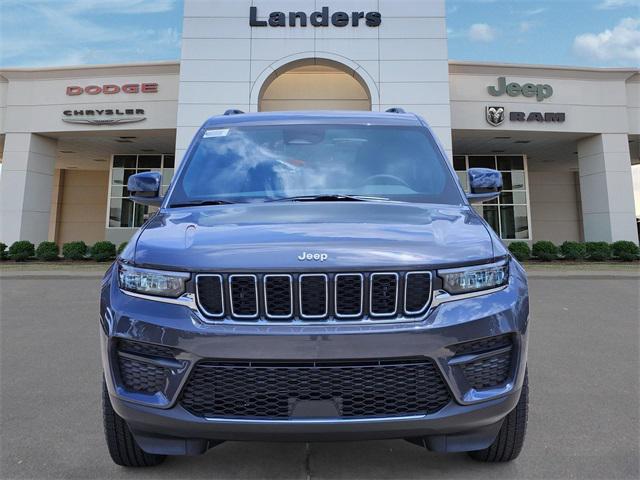 2025 Jeep Grand Cherokee GRAND CHEROKEE LAREDO 4X2