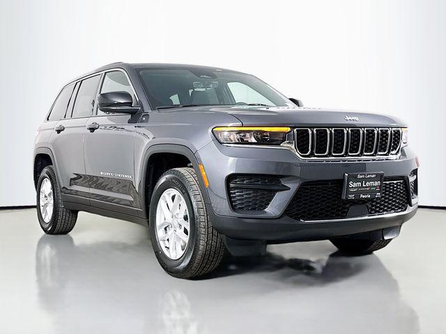 2025 Jeep Grand Cherokee GRAND CHEROKEE LAREDO X 4X4
