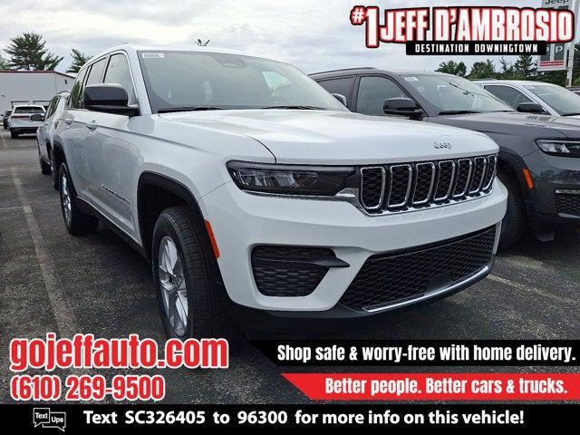 2025 Jeep Grand Cherokee GRAND CHEROKEE LAREDO X 4X4