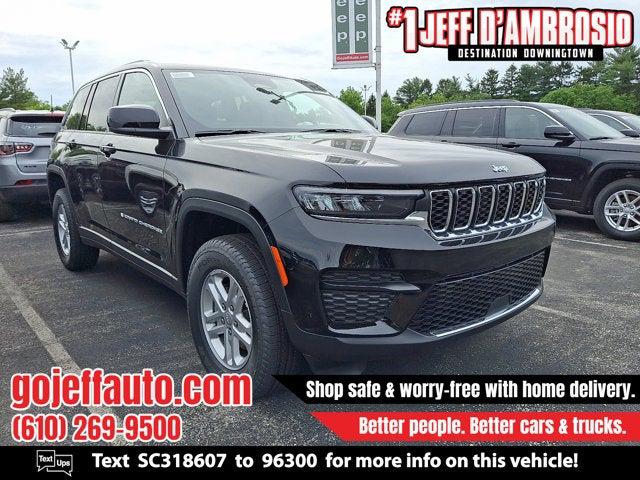 2025 Jeep Grand Cherokee GRAND CHEROKEE LAREDO 4X4