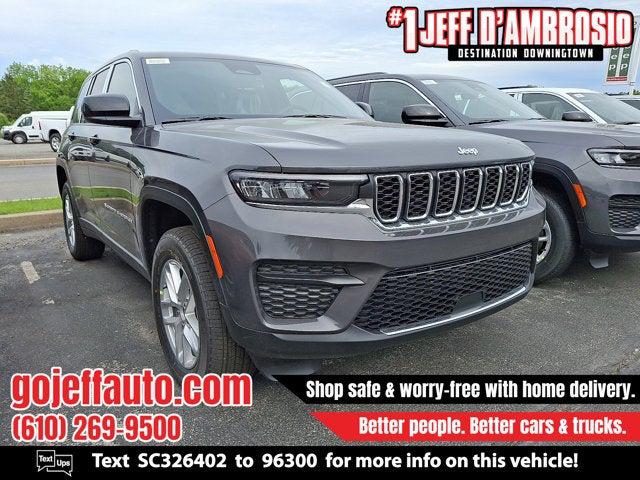 2025 Jeep Grand Cherokee GRAND CHEROKEE LAREDO X 4X4