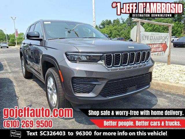 2025 Jeep Grand Cherokee GRAND CHEROKEE LAREDO X 4X4