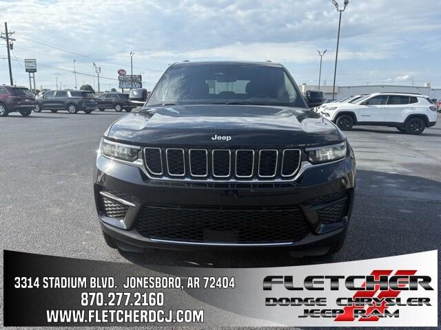 2025 Jeep Grand Cherokee GRAND CHEROKEE LAREDO X 4X2