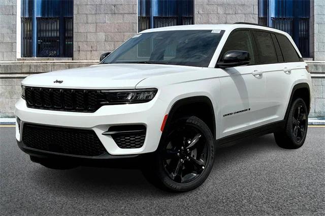 2025 Jeep Grand Cherokee GRAND CHEROKEE ALTITUDE X 4X4