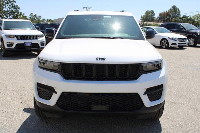 2025 Jeep Grand Cherokee GRAND CHEROKEE ALTITUDE X 4X4