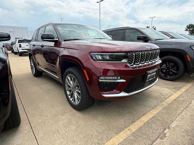 2025 Jeep Grand Cherokee GRAND CHEROKEE SUMMIT 4X4