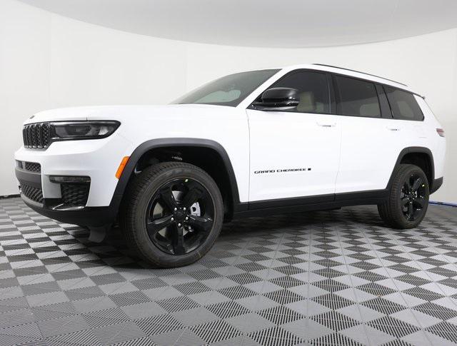 2025 Jeep Grand Cherokee GRAND CHEROKEE L LIMITED 4X4