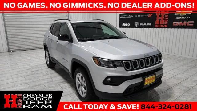 2025 Jeep Compass COMPASS LATITUDE 4X4