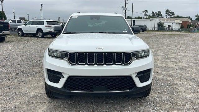 2025 Jeep Grand Cherokee GRAND CHEROKEE LAREDO 4X4