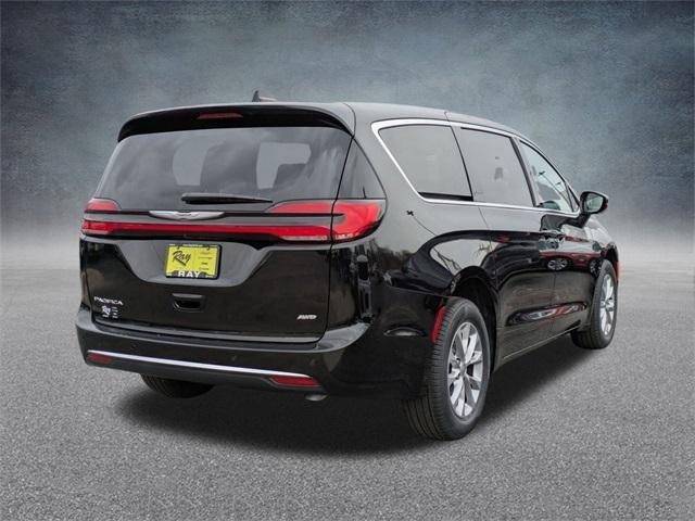 2025 Chrysler Pacifica PACIFICA SELECT AWD
