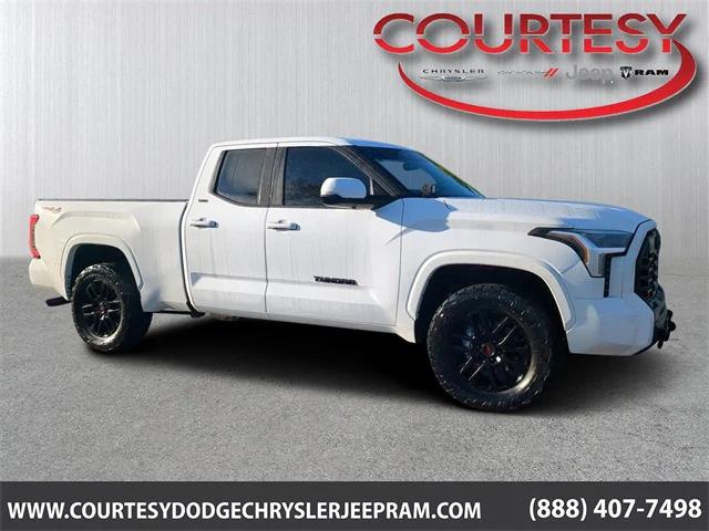 2022 Toyota Tundra SR5