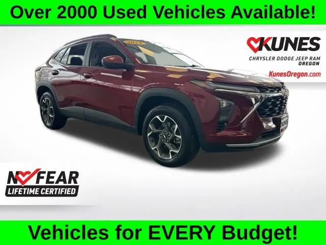 2024 Chevrolet Trax FWD LT