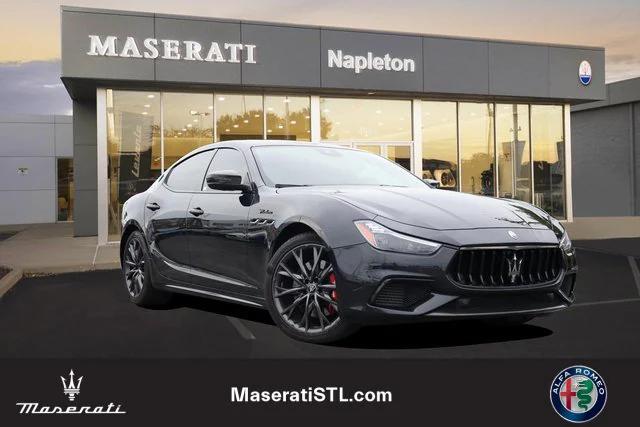 2022 Maserati Ghibli Modena Q4